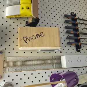 Wall/Pegboard phone or tablet stand