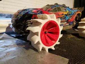 Traxxas Rustler 4x2 and 4X4 Paddle Tire and Rim