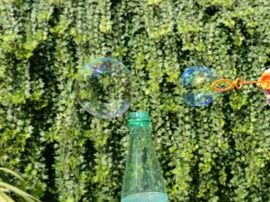 Soap bubble bottle stopper - Bouchon bouteille bulles de savon
