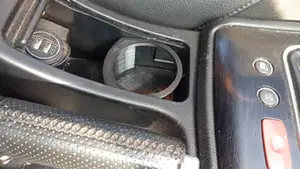 Alfa Romeo 159 cupholder