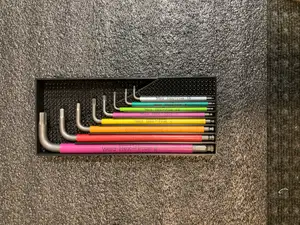 Holder for Wera 1.5-8mm hex key set in 20mm foam