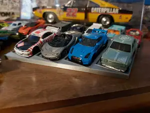 Hot Wheels, Matchbox, or any 1/64 die-cast car Display 4x
