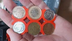 Credit card size change coin holder - 100 CZK