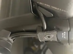 SL7 Stem Bat/Cable Clamp