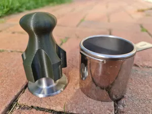Tamper guide for Cafelat Robot espresso machine