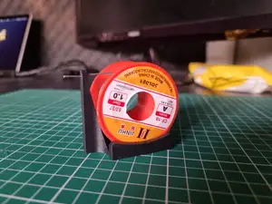 Small solder feeder