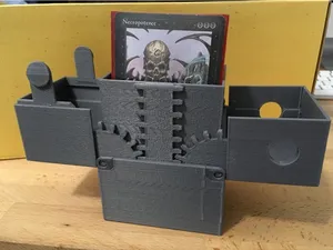 CCG geared card box (updated)