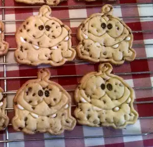 Om Nom Cookie Cutter Set