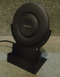 QI wireless stand (Samsung EP-P3100) for phone