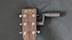 Guitar string winder tool / manivelle pour mécanique de guitare