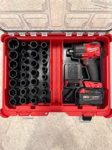 Milwaukee Packout Sockets and 1/2 Mid Impact inserts