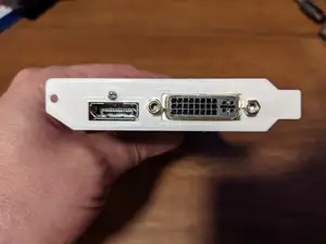 QNAP TS-563 PCI Bracket for AMD R7 250 Video Card PCIe