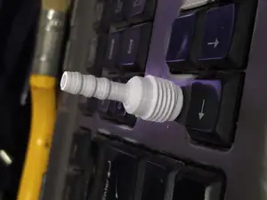 1/4"NPT x 3/16" Barb Fitting