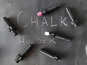 Simple chalk holder