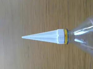 PET bottle irrigation spike