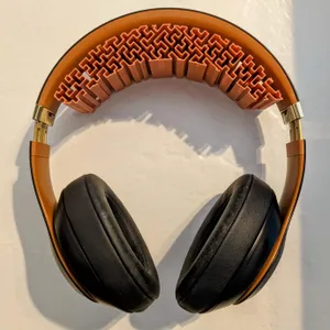 Beats Studio3 Headphone Rest