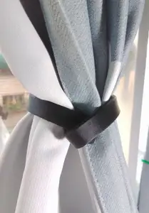 Flex Curtain Holder