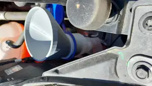 Ford Puma 2020 windshield fluid funnel