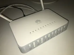 Huawei EchoLife EG8143A router holder