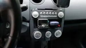 FM-transmitter mount for Mitsubishi Colt Z30, CZC / FM Transmitter Halterung für Mitsubishi Colt Z30, CZC