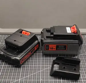 Battery mount for 18v Black and Decker Powerconnect