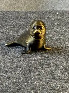 Mini Seal – Cute Desk Creature