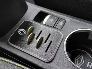 Renault Captur/Symbioz 1€ and 2€ coin holder