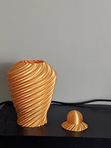 Spiral vase / urn with lid