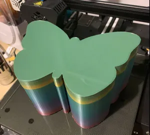 Boite en forme de papillon. (Butterfly box)