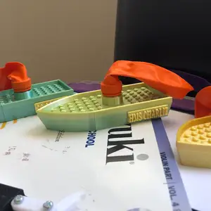 Balloon Boat With Exhaust Pipe