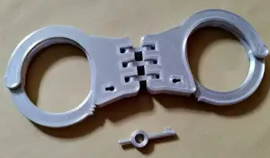 Triple hinge handcuffs