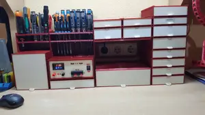 Customizable stackable boxes