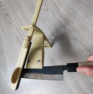 Simple knife sharpener for stones or sandpaper