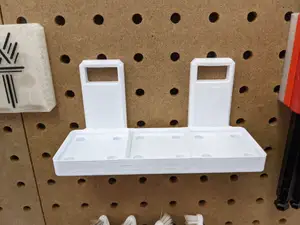 Sy's Peglock - Gridfinity 3x1 Baseplate