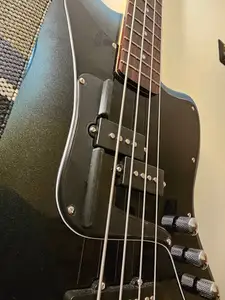Reversible Thumb Rest MOD for Firefly (FF) PJ Jaguar style Bass
