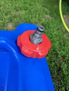 Reliance Aqua-Tainer to Quick-connect adapter