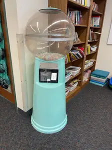 Victor Large Gumball Machine Gear