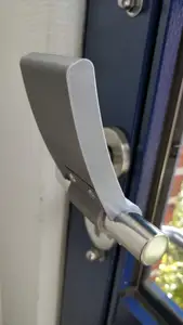 Hands-Free Door Opener (M3, M4 & M5 compatible)