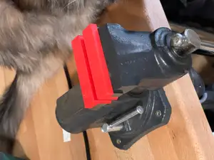 Vise grip with magnets (York Lux tools, TPU)
