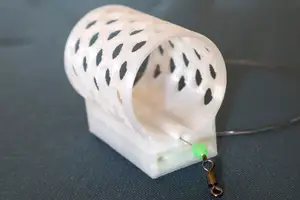 Fishing feeder (inline)