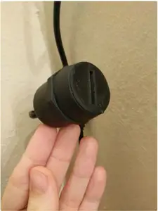Lightbulb Socket Plug