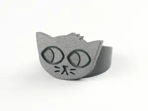 Night in the Woods - Mae Ring