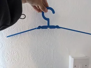 Print In Place Foldable Clothes Hanger