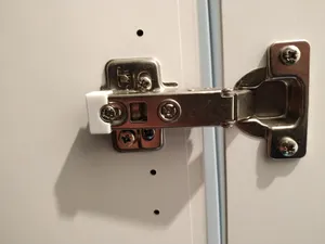 Hinge cover compatible with Ikea Hjalpa
