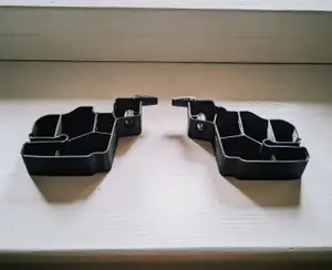 Kia Ceed 1G (ED) hood seal plugs
