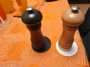 Coaster for Salt and Pepper Grinders