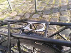 Folding bike coffee holder (tern-bike)