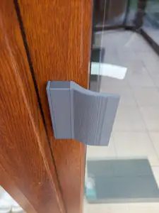 Door - window handle