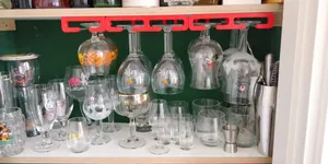 Wine and beer glass hanger