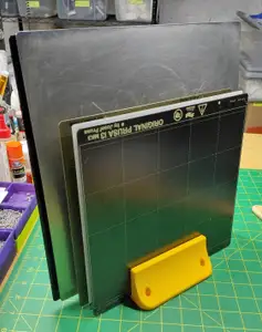 Removable bed plates holder, wall mounted or self-standing